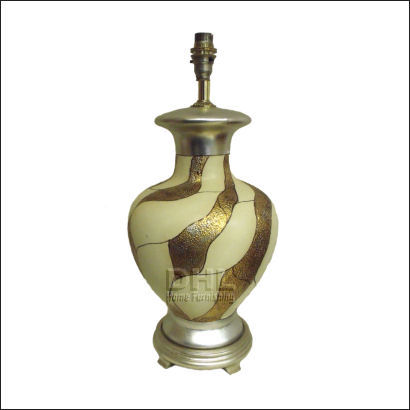 cream and gold vase style table lamp