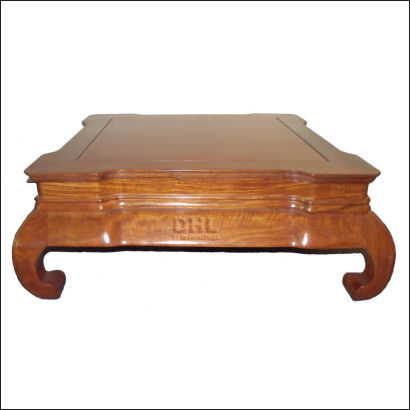 large-rosewood-coffee-table-front-view